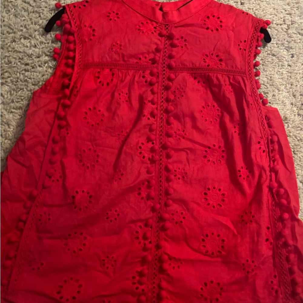 Red Sleeveless pattern Top